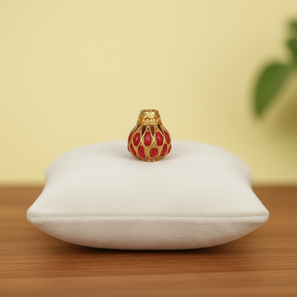 Red Gold Ornate Bead