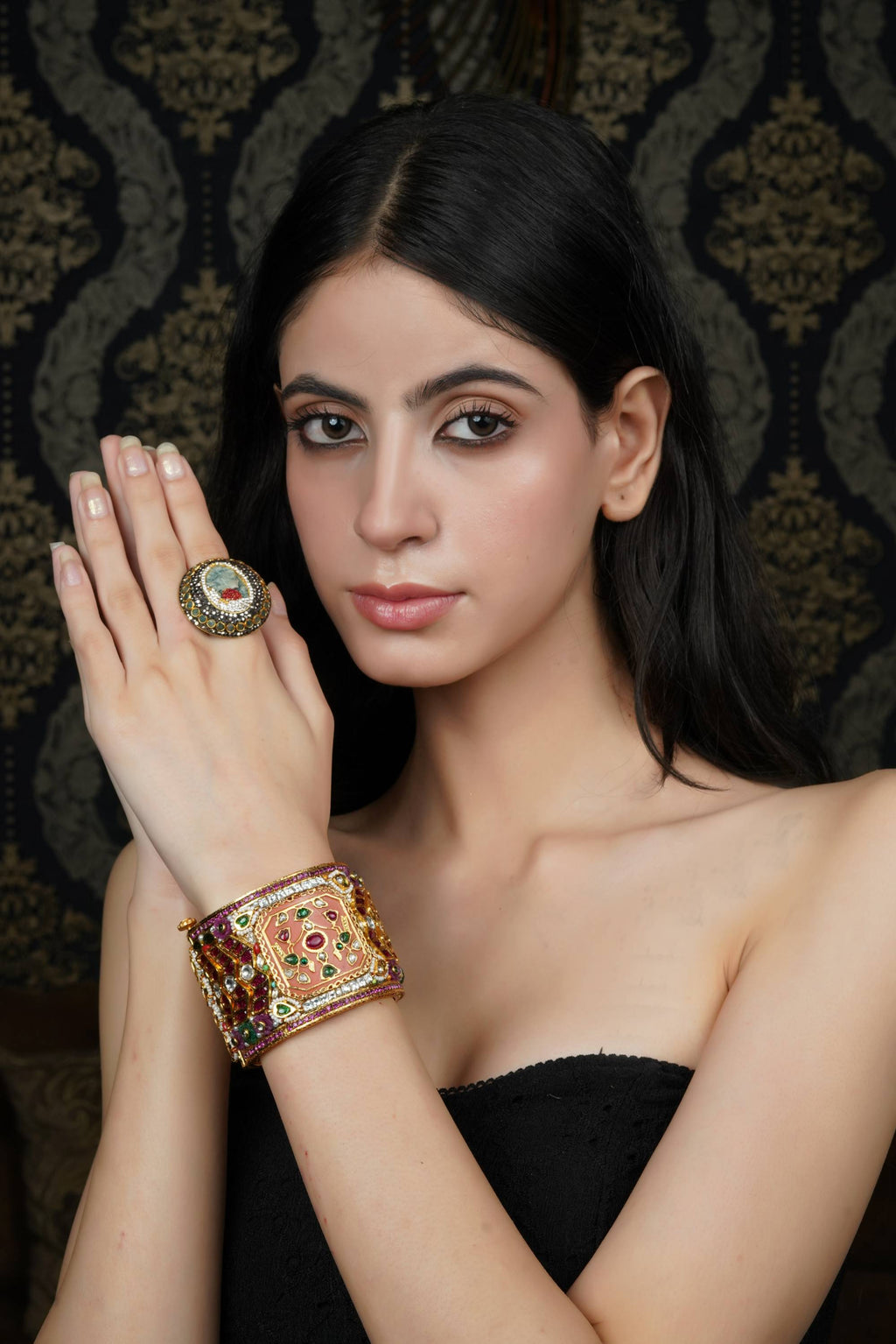 Ornate Multi-Stone Kundan-Style Bangle
