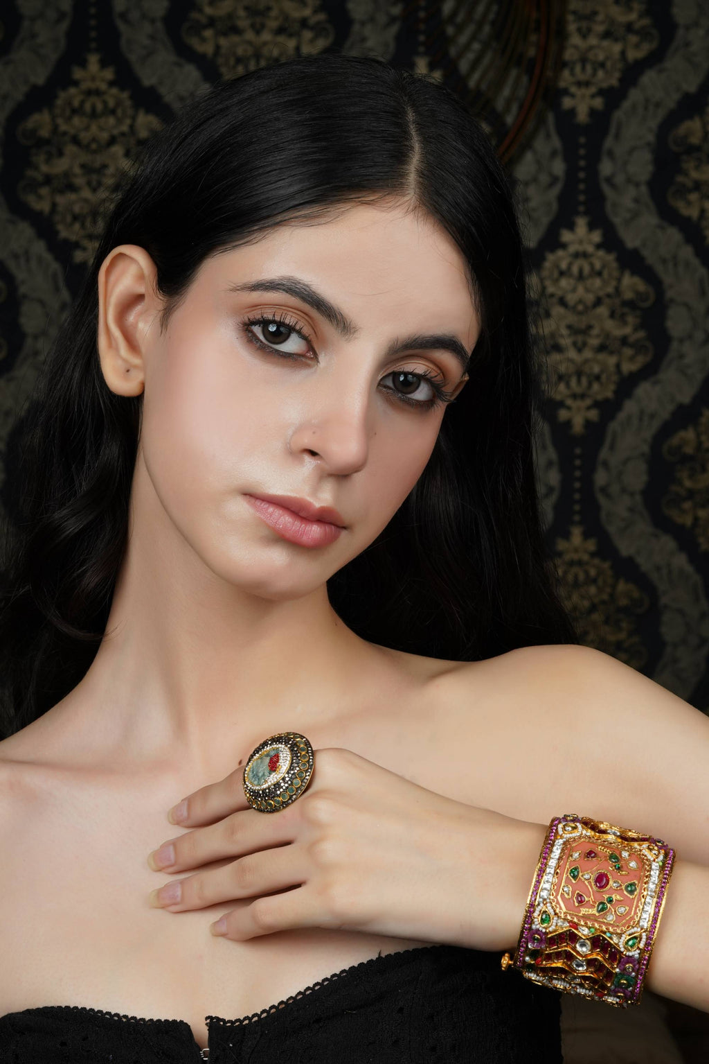 Ornate Multi-Stone Kundan-Style Bangle