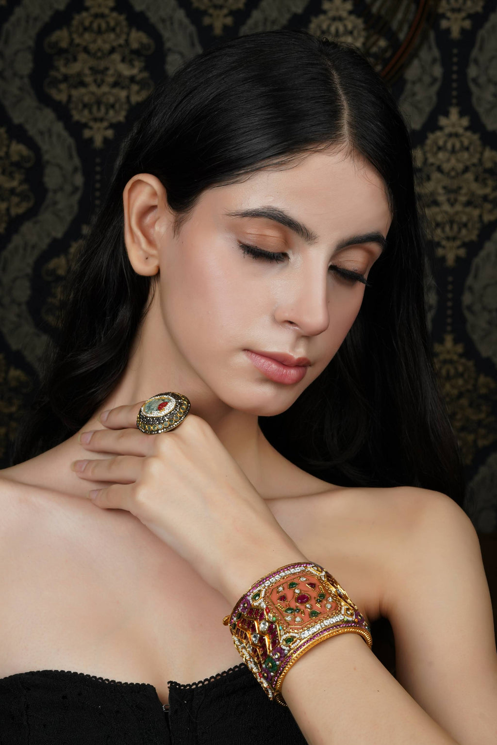 Ornate Multi-Stone Kundan-Style Bangle
