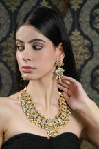 Gold Toned Kundan and Pearl Choker Necklace