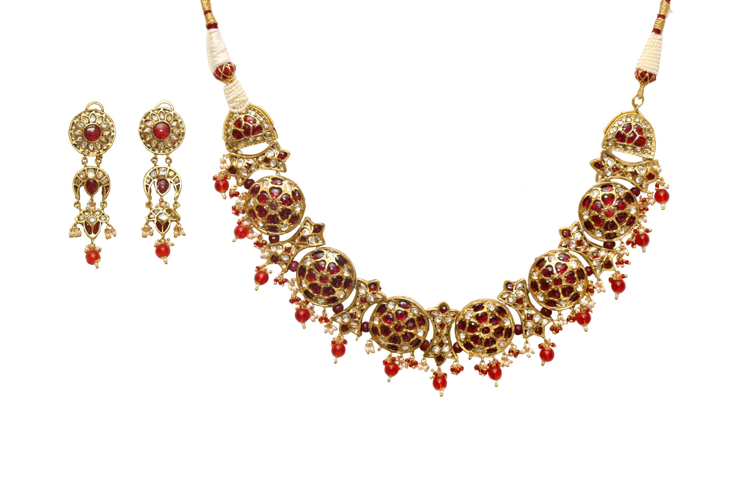 Traditional Red Gold Jewellery Set By Fluorite
