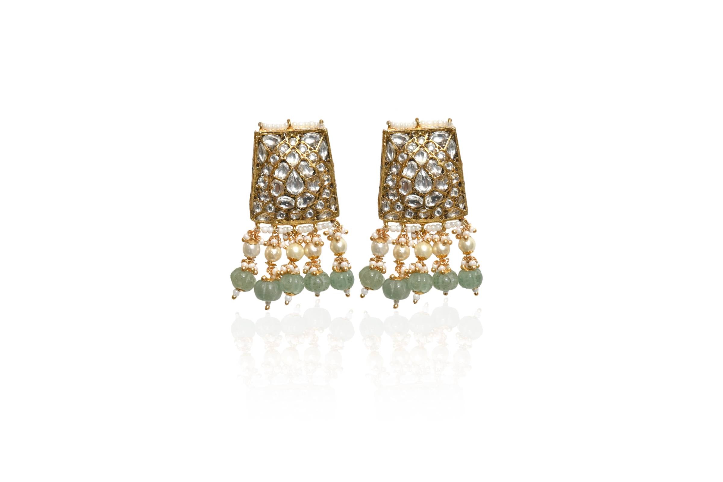 Kundan Pearl Green Set By Fluorite