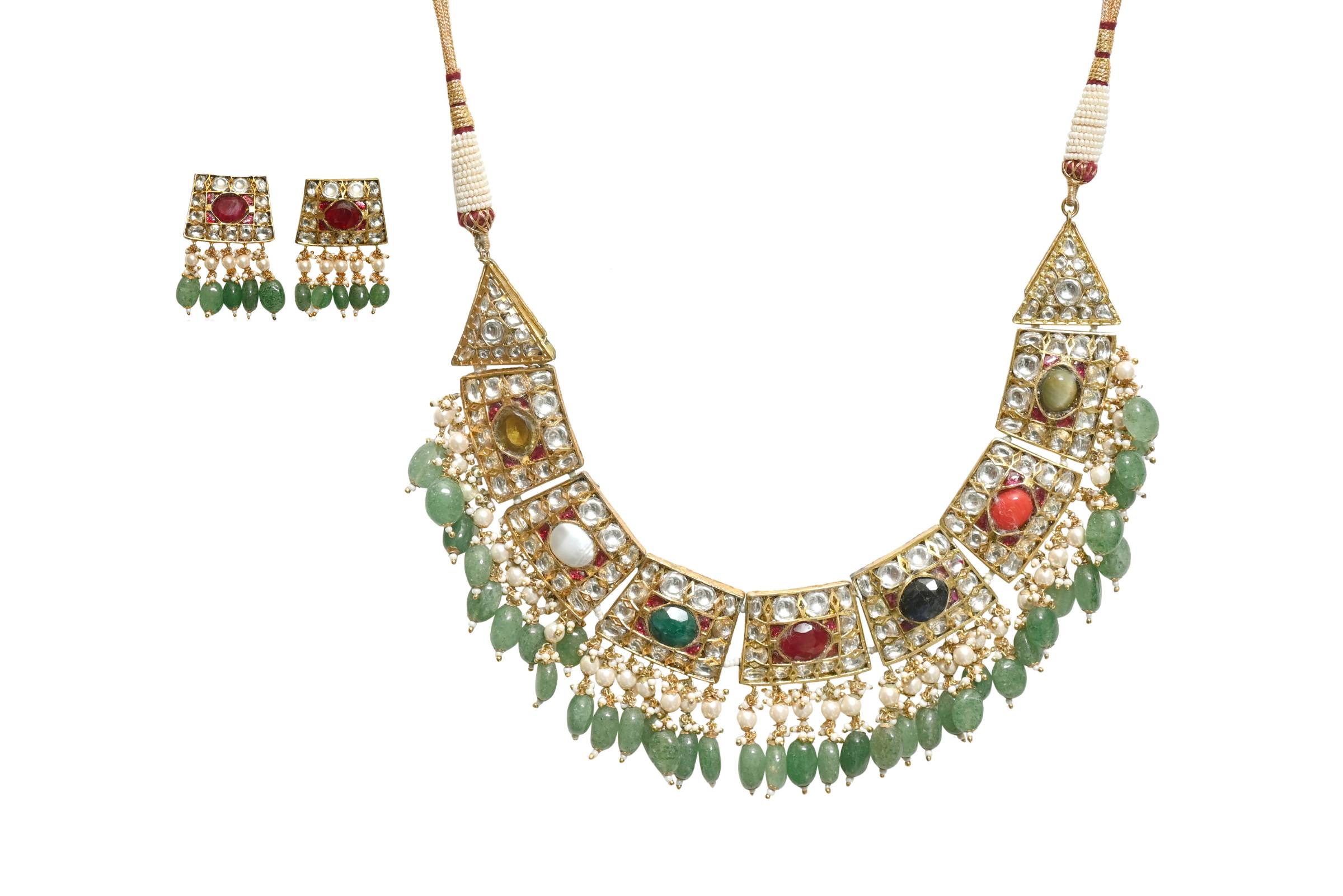 Kundan Stone Jewellery Set By Fluorite
