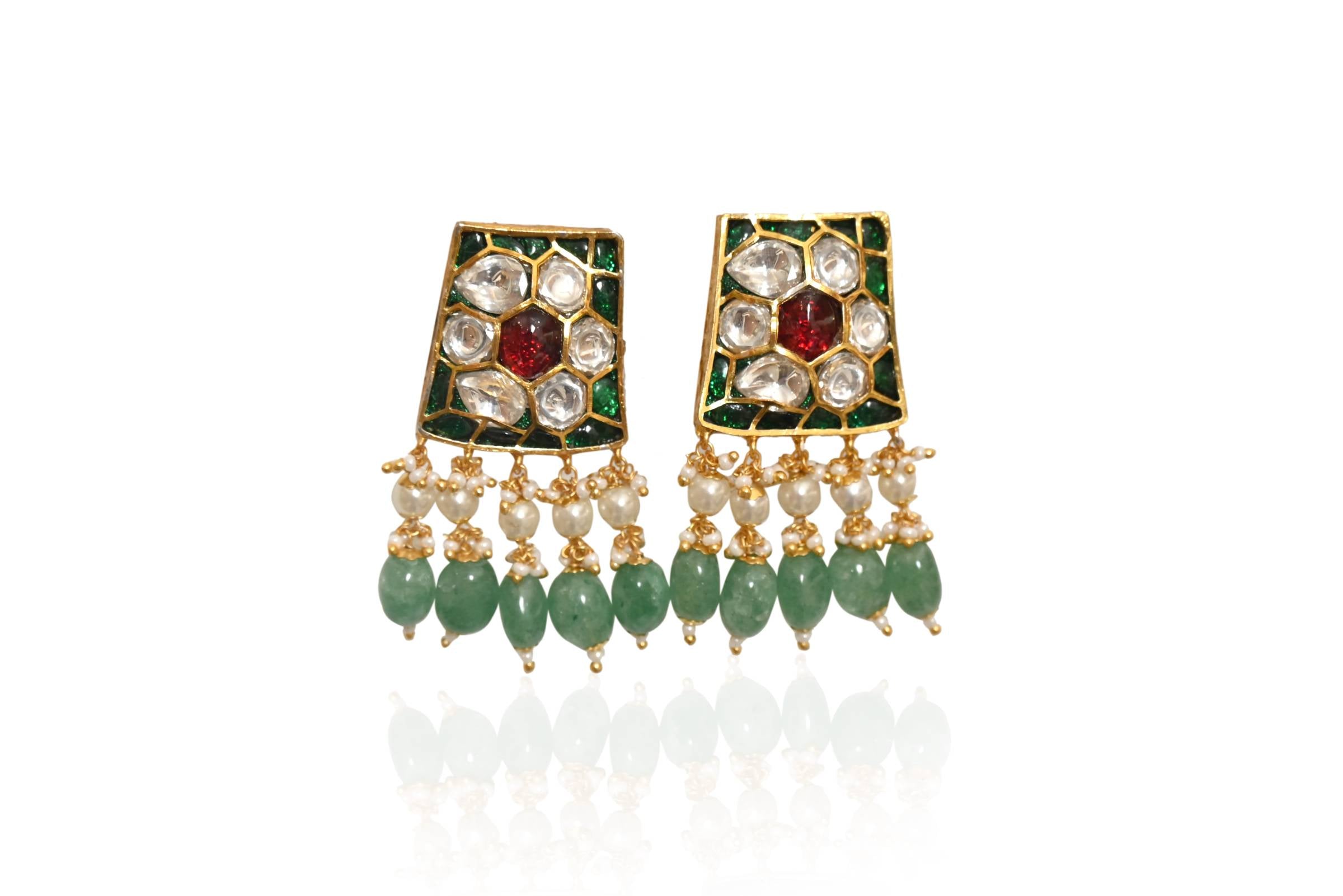 Kundan Pearl Green Jewellery Set By Fluorite